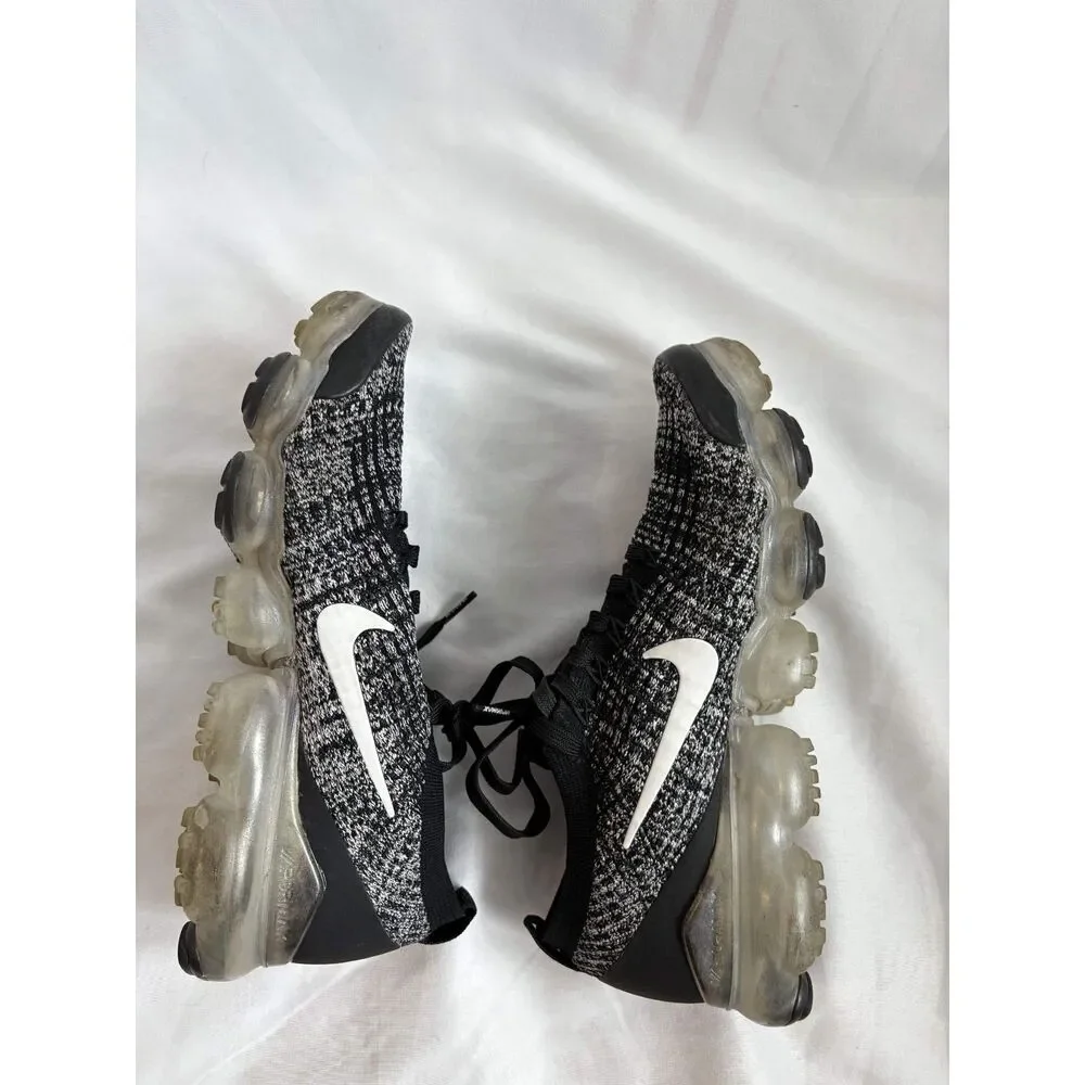 Nike Air VaporMax Flyknit 3 Oreo Sneakers Black White Womens Size 9 AJ6900-002
